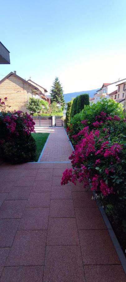 Emina Villa
