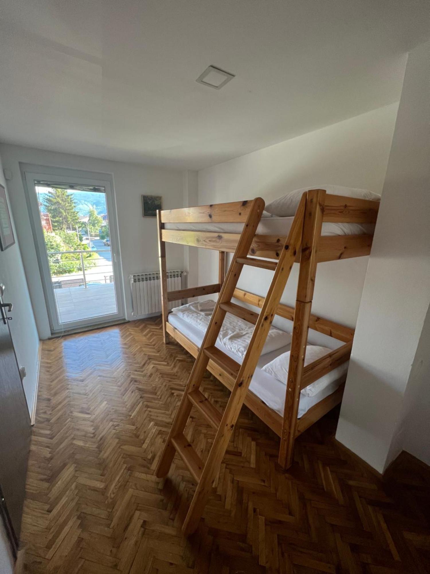 Emina Villa